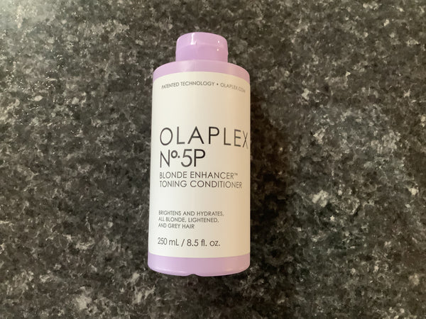 Olaplex No. 5P Blonde Enhancer Toning Conditioner