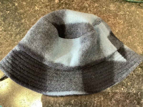 Plaid C.C Bucket Hat